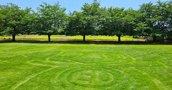 inzaiparque.com の OGP 画像(縮小したコピー)