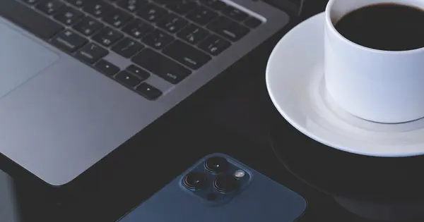 mi-raise.com の OGP 画像(縮小したコピー)